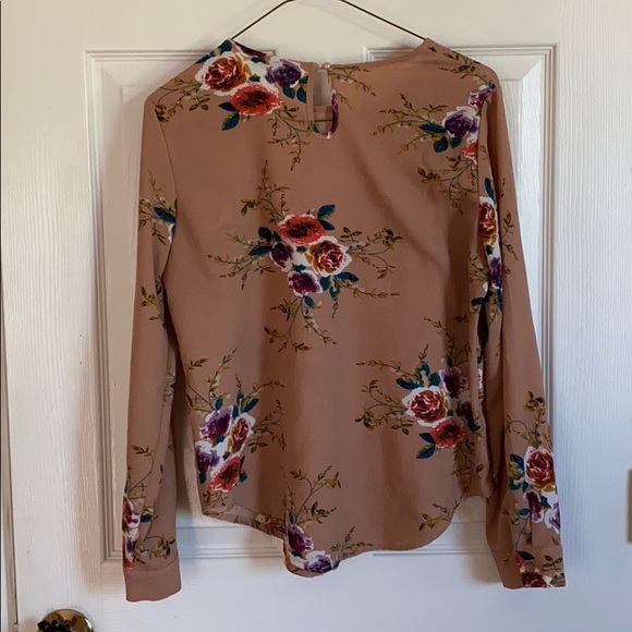 Flower blouse - Picture 2 of 2